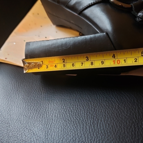 HP. Stuart Weitzman Leather Bootie - Picture 4 of 16